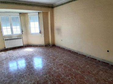 Piso en venta en Yecla