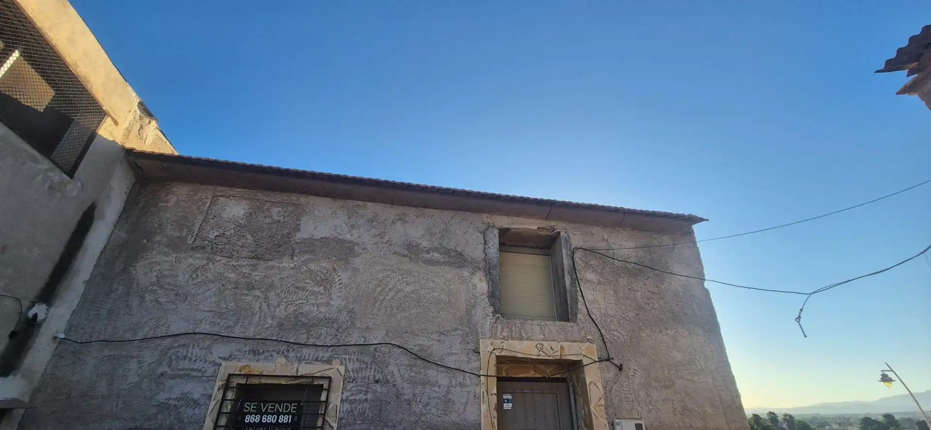 Außenansicht von Einfamilien-Reihenhaus zum Verkauf in Molina de Segura mit Balkon und Alarm