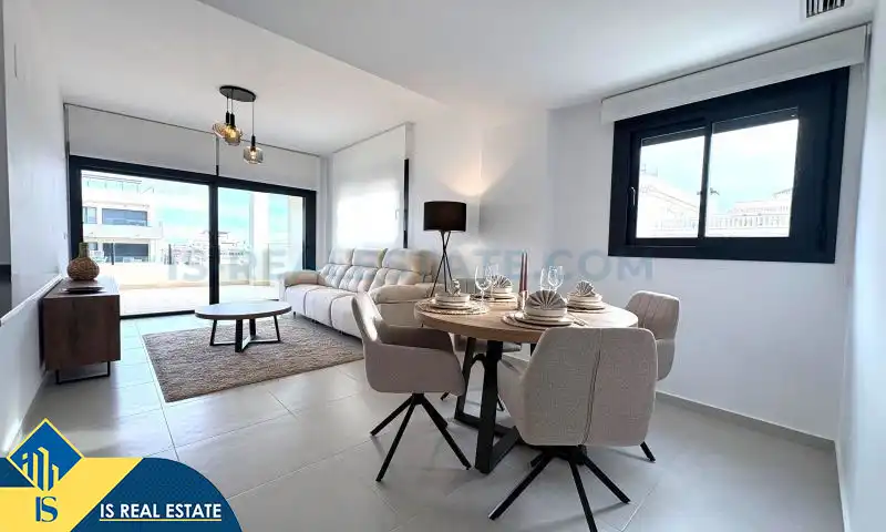 Apartamento con piscina en venta en Orihuela Costa, imagen 12