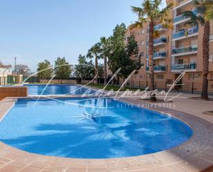 Swimming pool of Planta baja for sale in Reus  with Air Conditioner, Private garden and Community pool