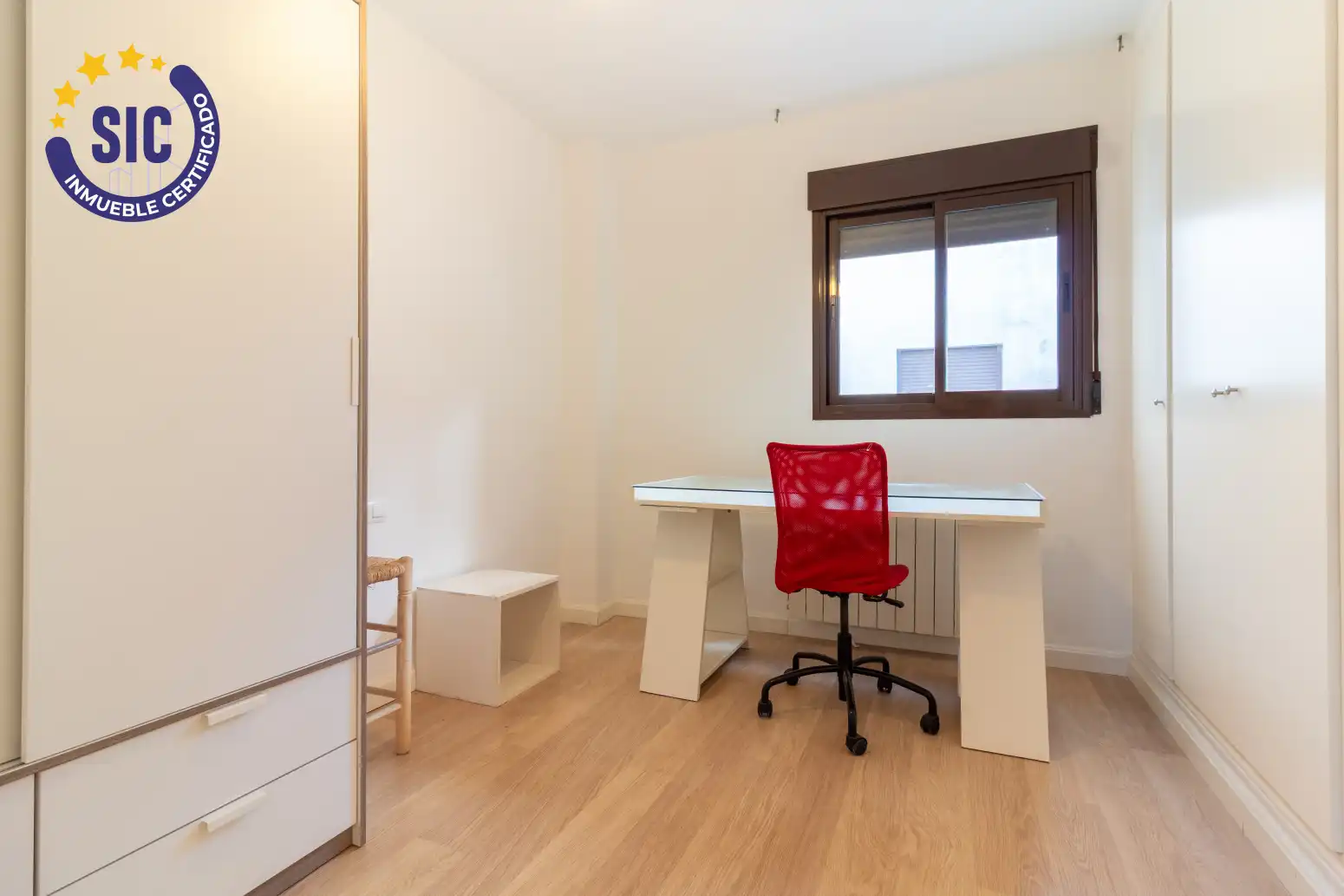 Schlafzimmer von Dachboden zum Verkauf in Sagunto / Sagunt mit Klimaanlage, Heizung und Parkett