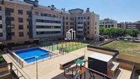 Swimming pool of Flat to rent in  Logroño  with Air Conditioner and Swimming Pool