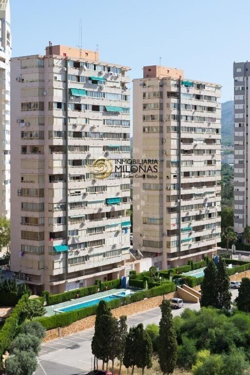 Vista exterior de Apartamento en venta en Benidorm con Aire acondicionado, Terraza y Piscina comunitaria