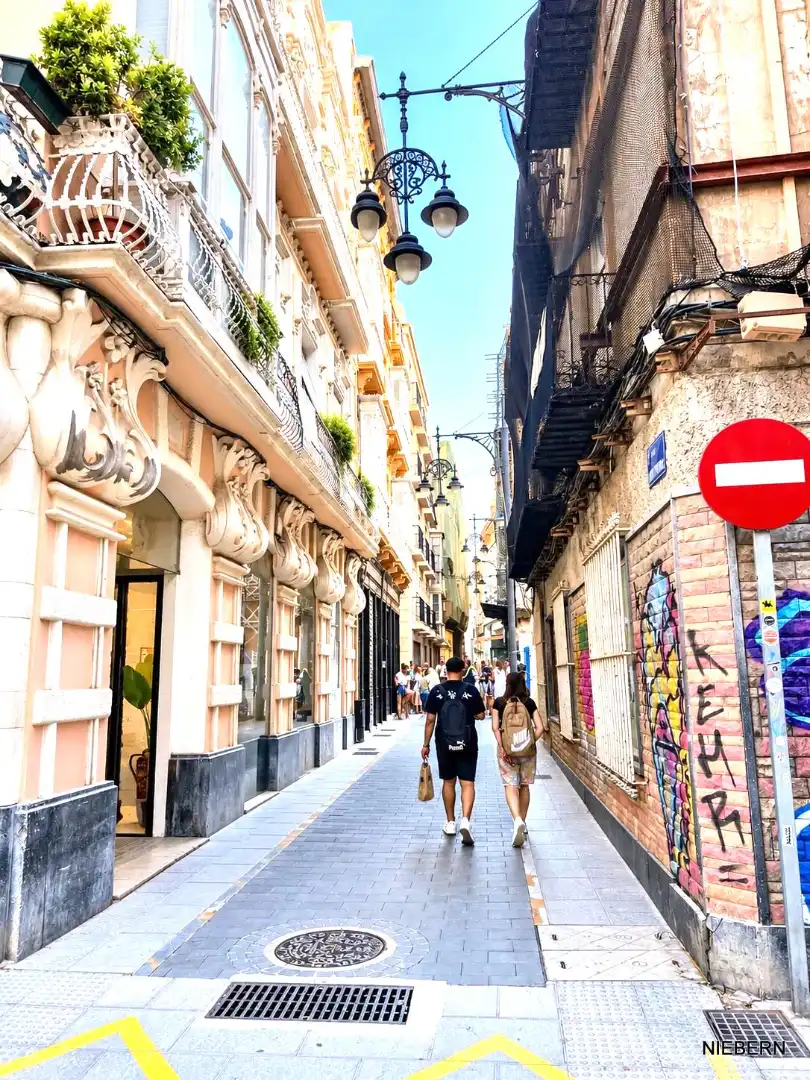 Vista exterior de Local de alquiler en Cartagena ciudad