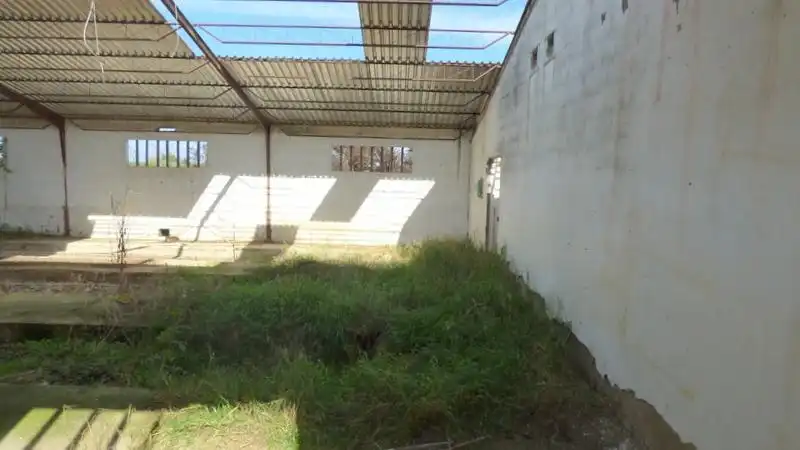 Nave industrial en venta en Puebla de la Calzada