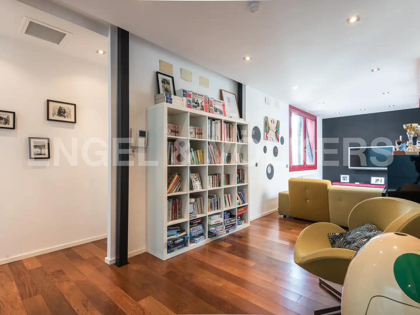 Sala de estar de Casa o chalet en venta en Barcelona con Aire acondicionado, Calefacción y Jardín privado