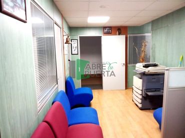 Local comercial en venta en Ventiun