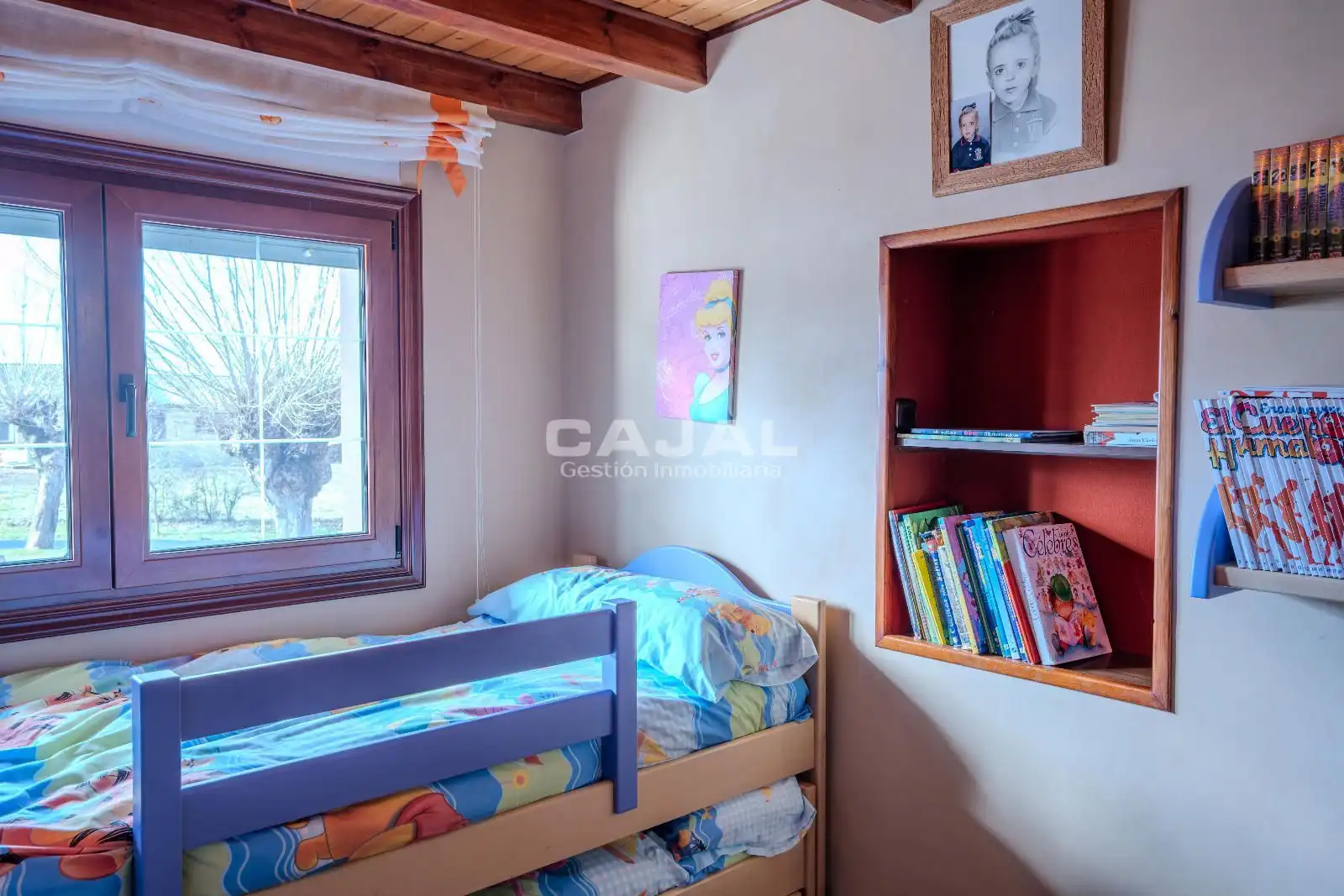 Bedroom of Detached homes for sale in Riaza  with Heating, Storage room and Swimming Pool