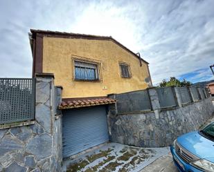 Vista exterior de Casa o xalet en venda en Alforja amb Jardí privat i Piscina