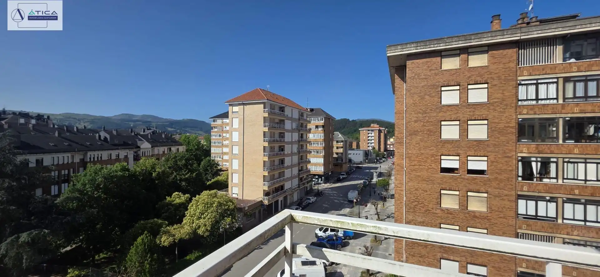 Exterior view of Flat for sale in Torrelavega   with Heating, Furnished and Balcony