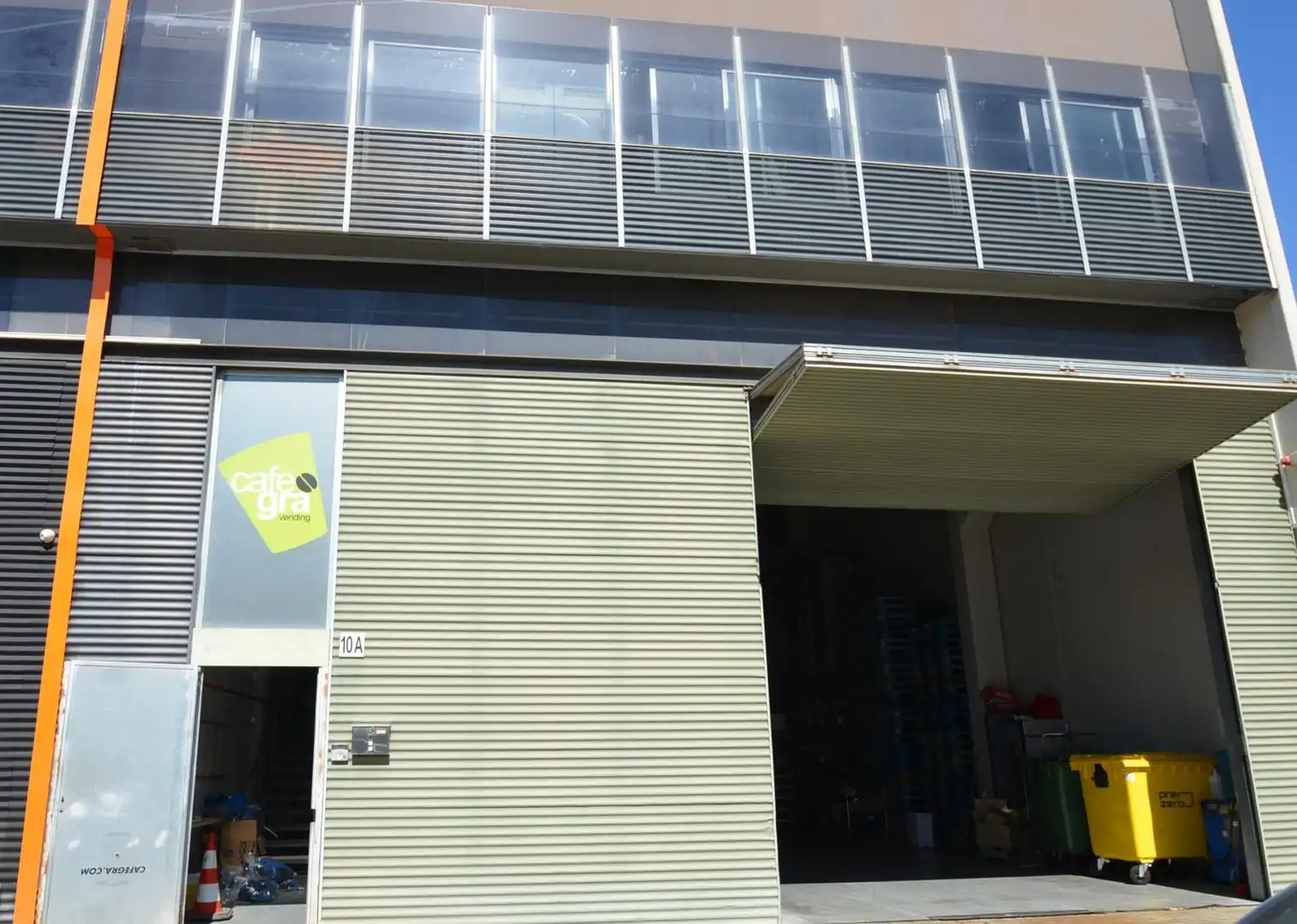 Nau industrial de lloguer en Masia Nova -  Solicrup