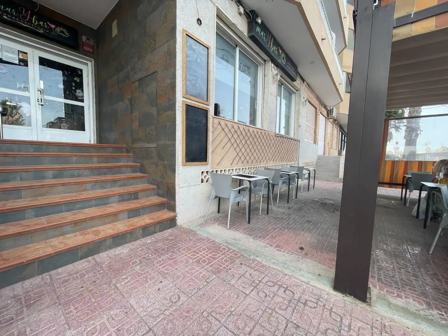 Local comercial en venda a La Mata