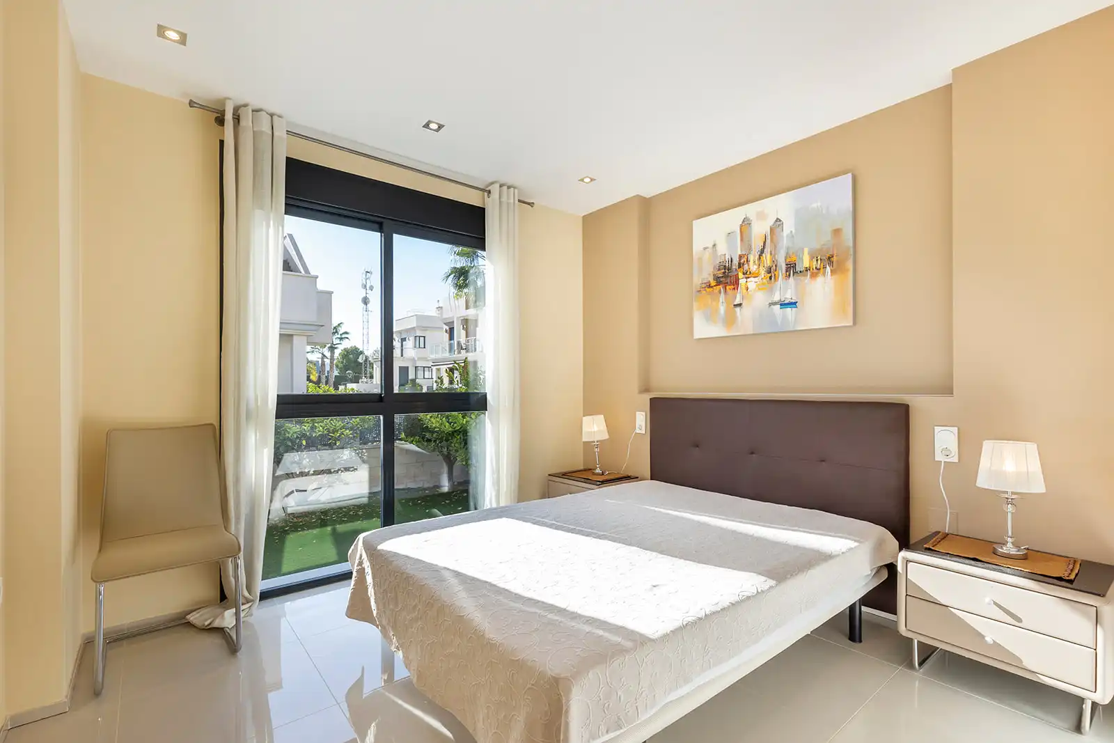Habitación de Casa o chalet en venta en Orihuela con Piscina