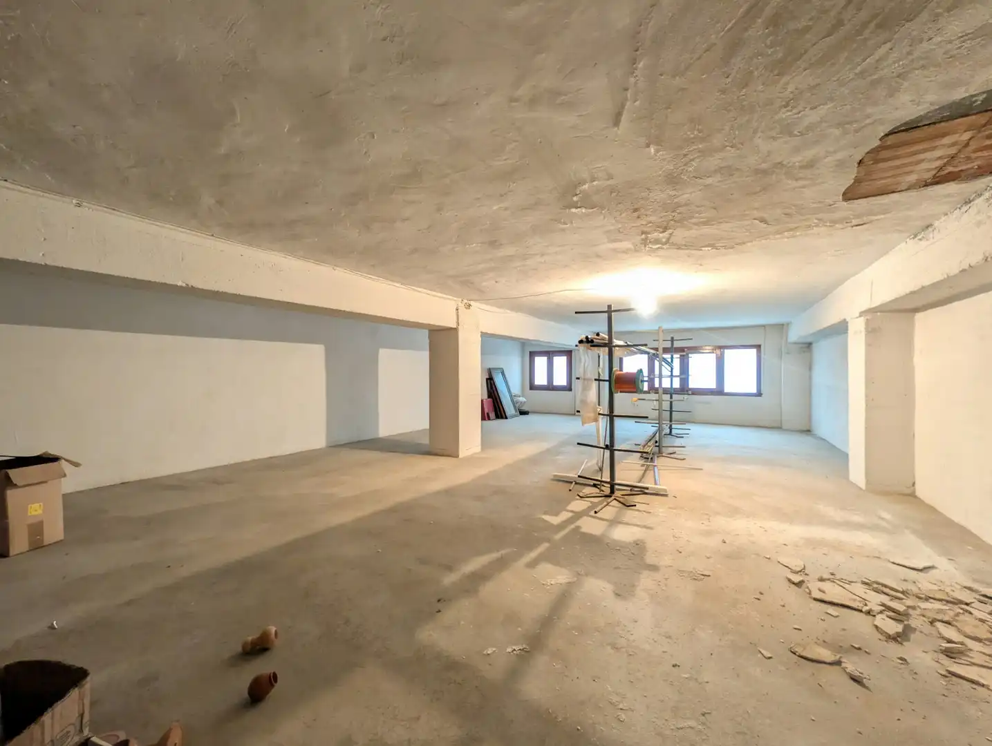 Commercial properties for sale in Campillos, Málaga