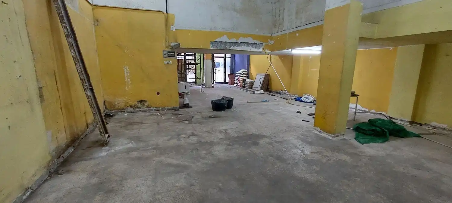 Gewerbefläche zum Verkauf in Avenida Alcoi 113, imagen 6