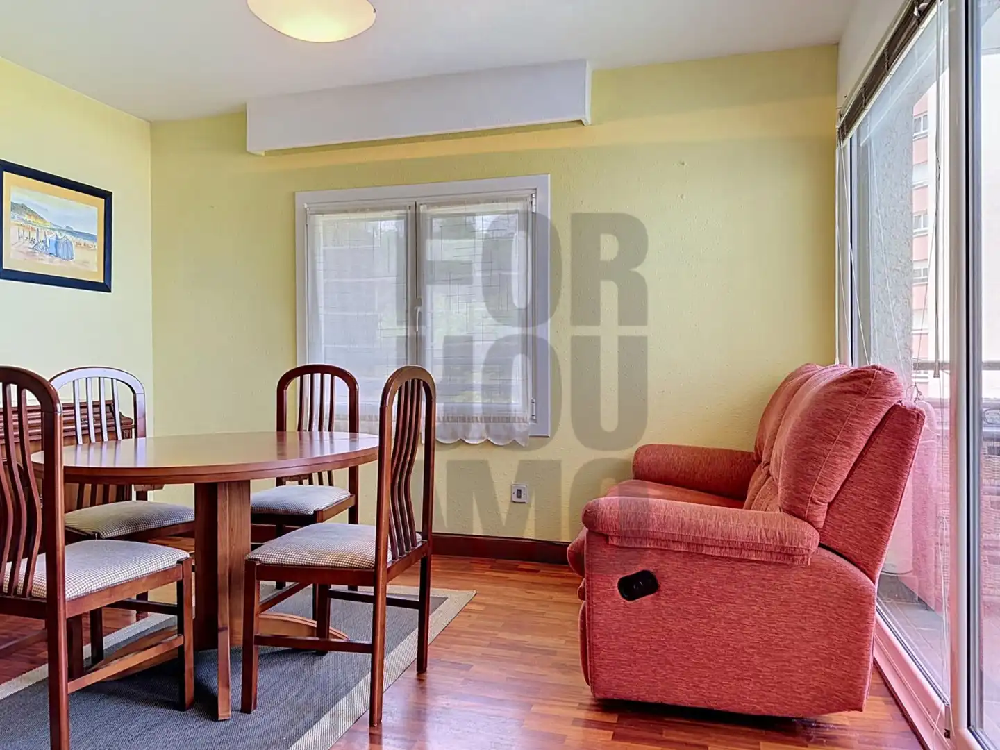 Sala de estar de Piso en venta en Zarautz con Trastero y Balcón