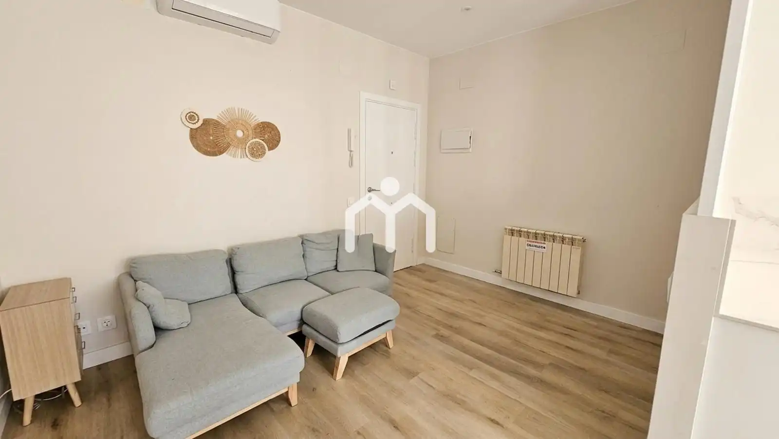 Sala de estar de Piso en venta en Badalona con Aire acondicionado, Calefacción y Parquet