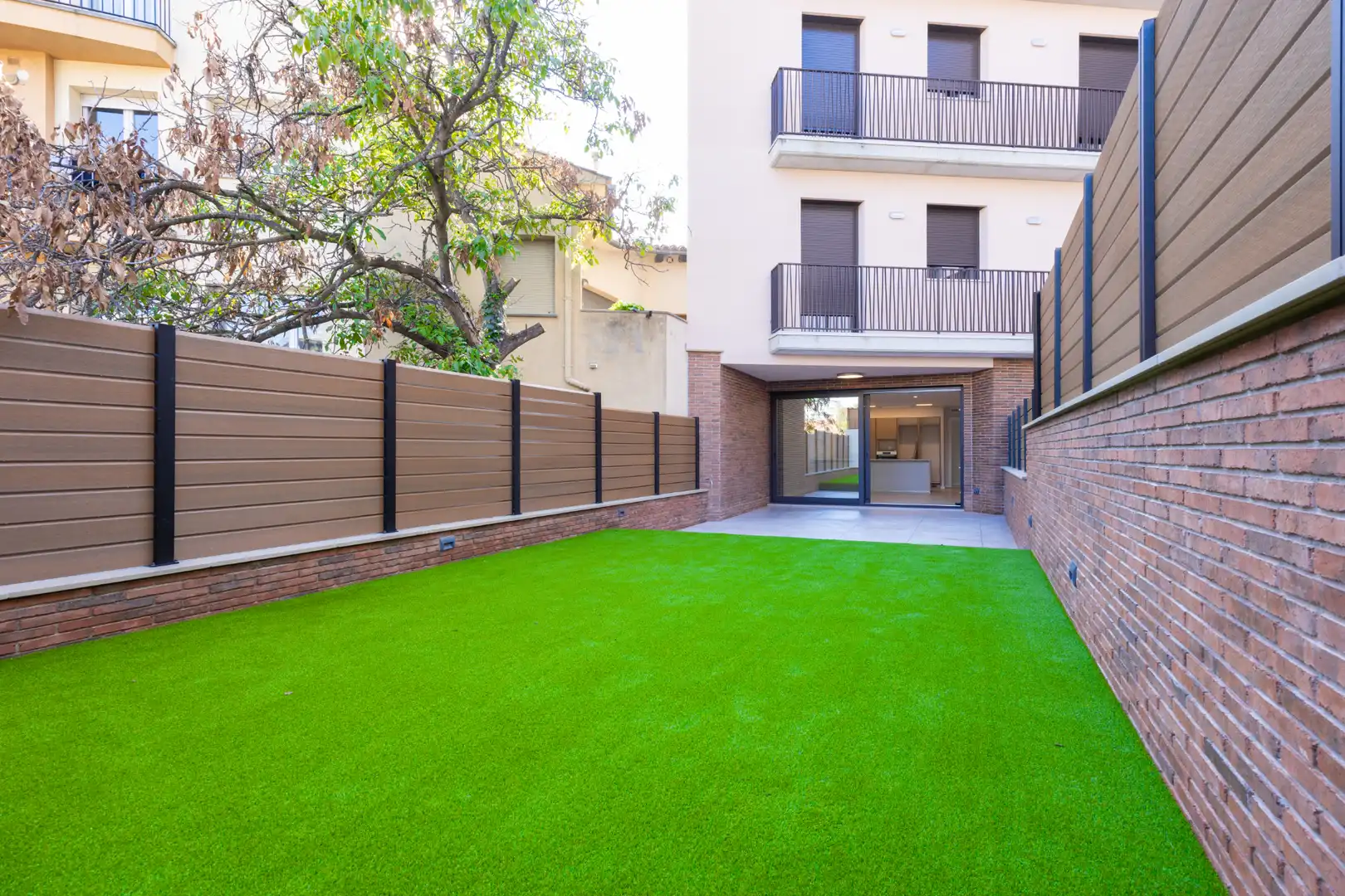 Piano terra di nuova costruzione con giardino in vendita a Carrer Josep Maria Sert 2, imagen 27