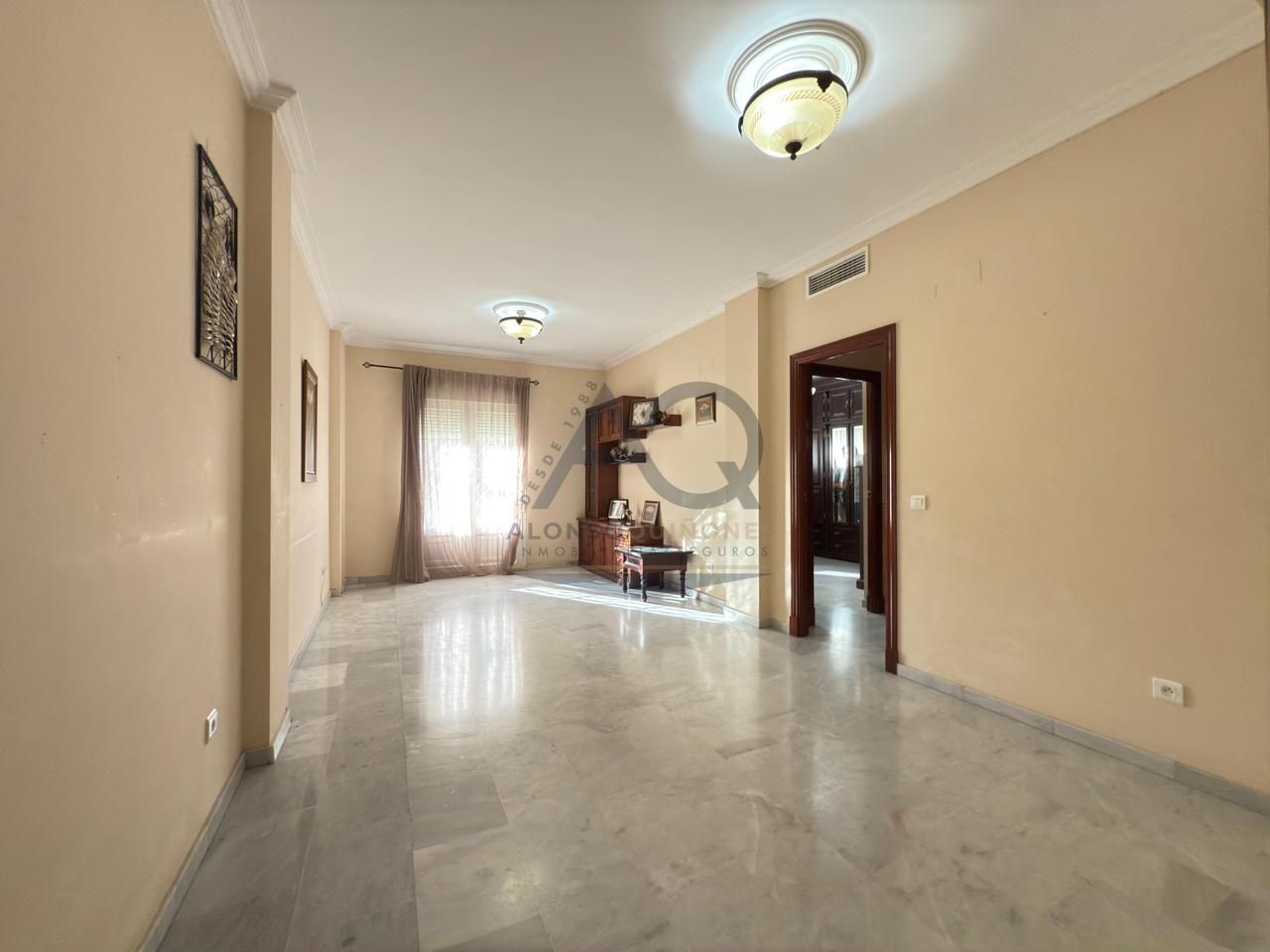 Planta baja for sale in Utrera