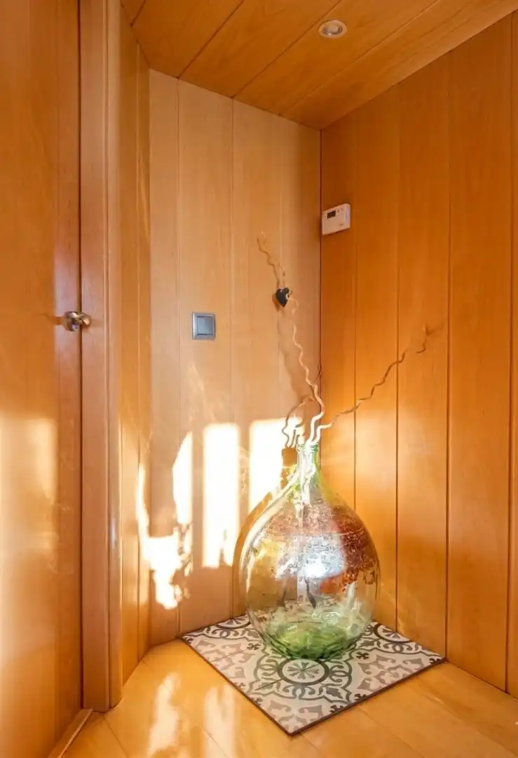 Flat for sale in Sabadell  with Air Conditioner and Balcony