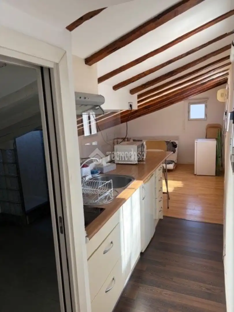 Cocina de Estudio de alquiler en Madrid