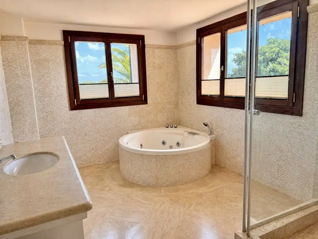 Casa rústica con piscina en venta en Ses Salines Poble, imagen 10