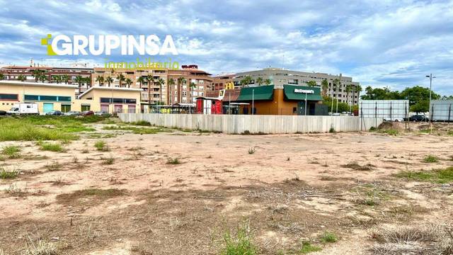 Terreno residencial en Alquiler en Londres en Piscinas