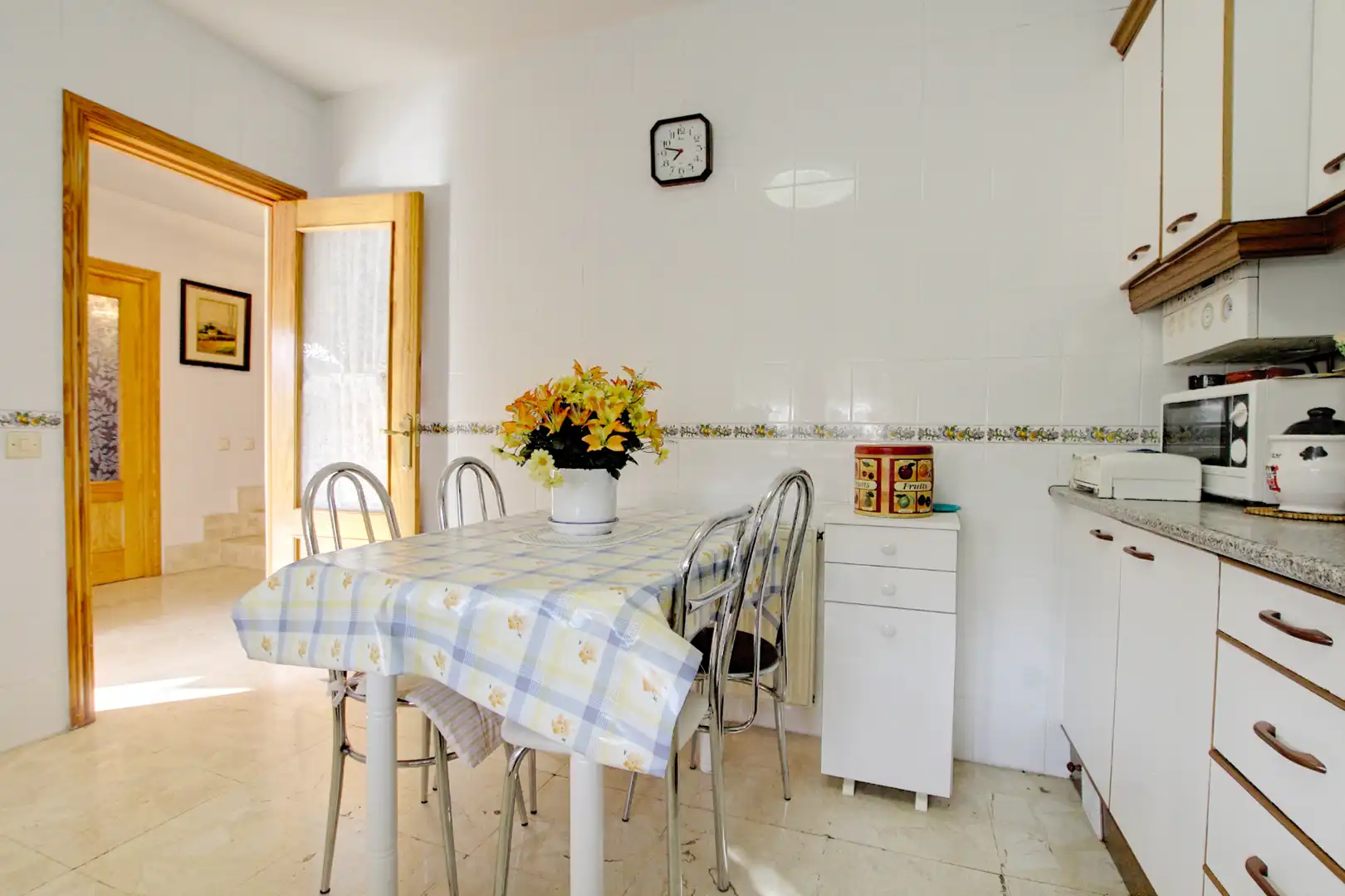 Cocina de Casa o chalet en venta en Colmenar del Arroyo con Calefacción, Jardín privado y Terraza
