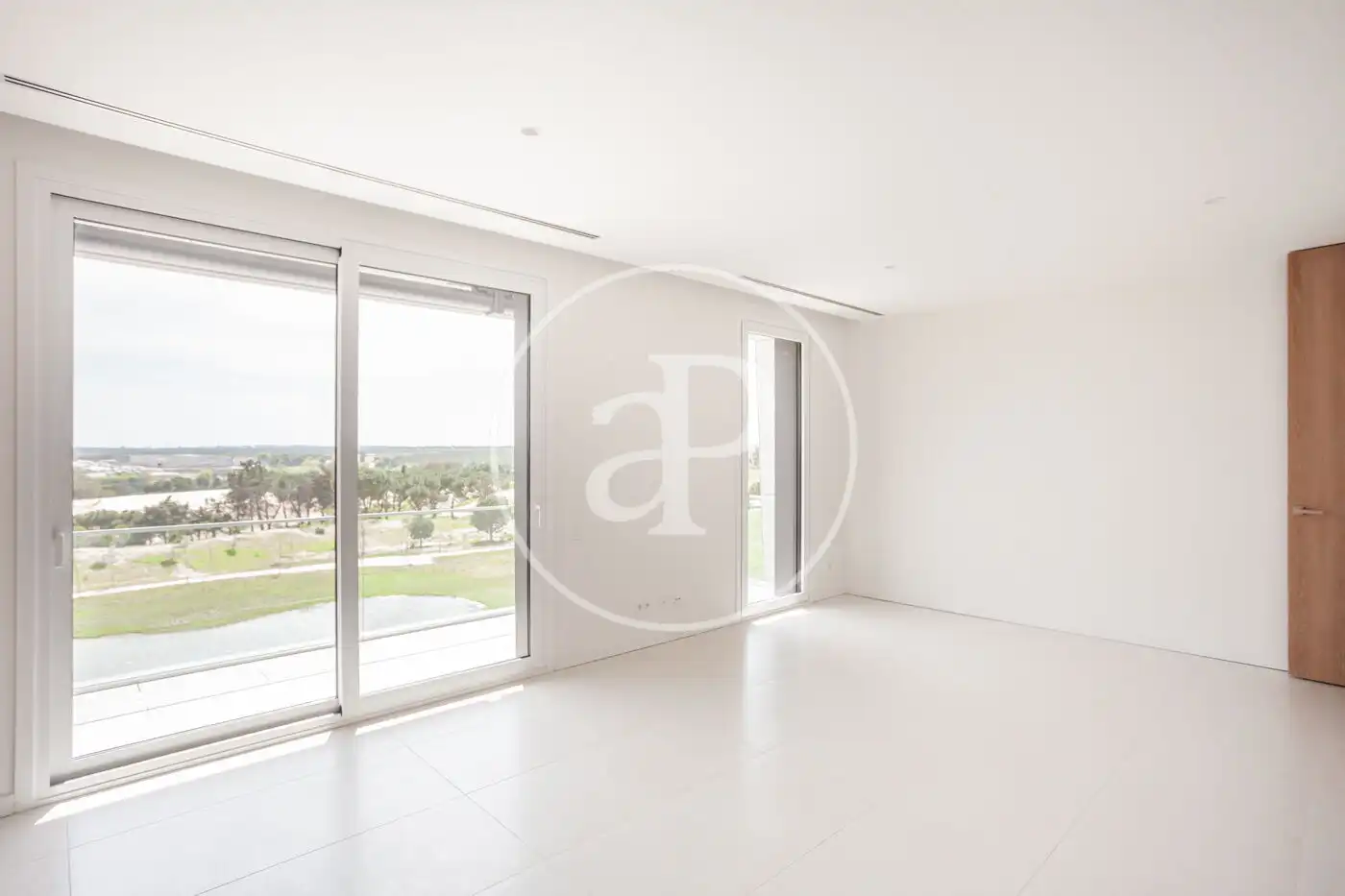 Exterior view of Flat for rent in Pozuelo de Alarcón  with Air Conditioner, Heating and Private garden