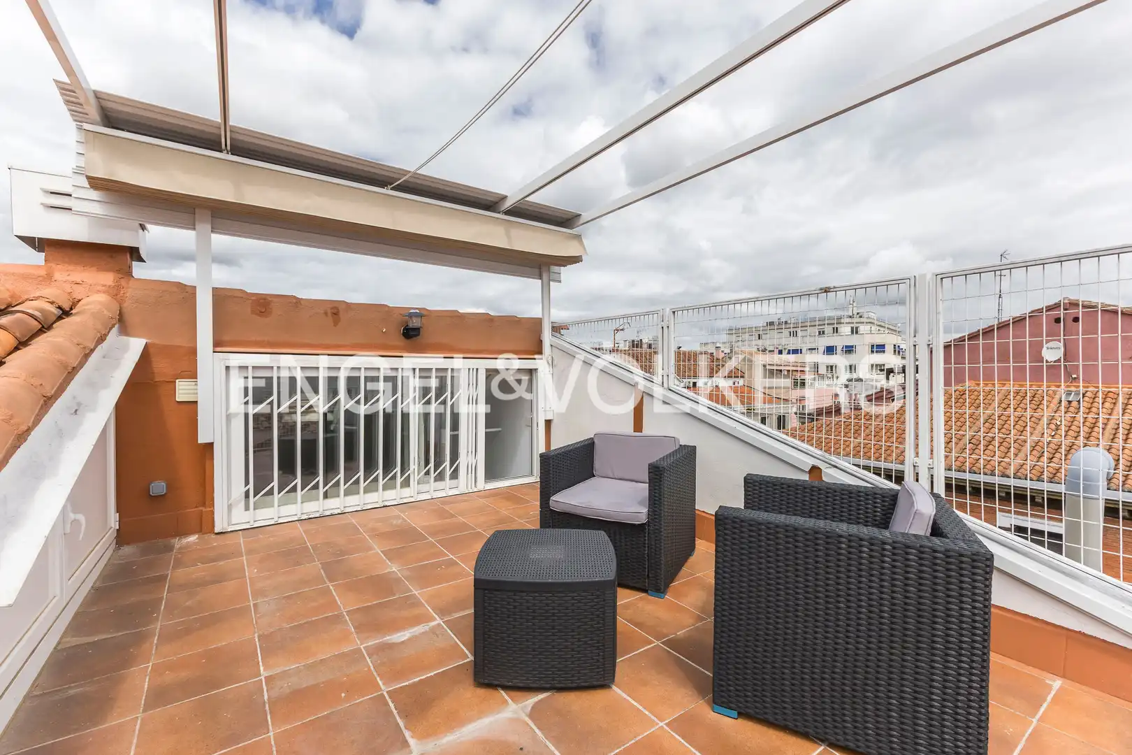 Terrasse von Dachboden zur Miete in Madrid mit Klimaanlage, Heizung und Terrasse
