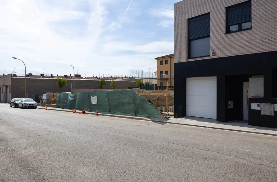 New build Terraced house with garden for sale in Carrer del Pintor Guàrdia, imagen 58
