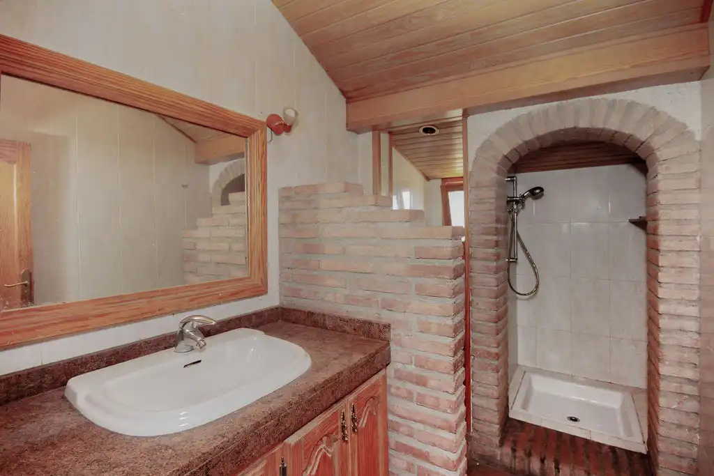 Baño de Casa adosada en venta en Castellnou - Can Mir - Can Solà