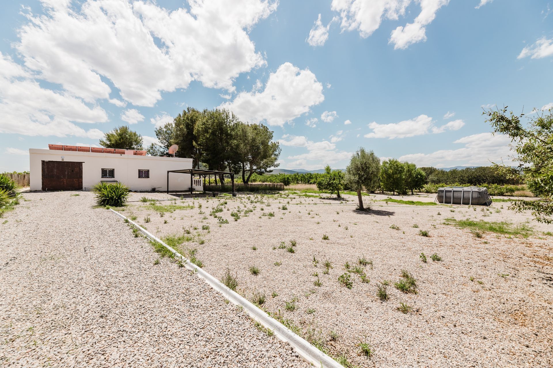 Casa o xalet en venda en Villar del Arzobispo amb Aire condicionat, Calefacció i Jardí privat