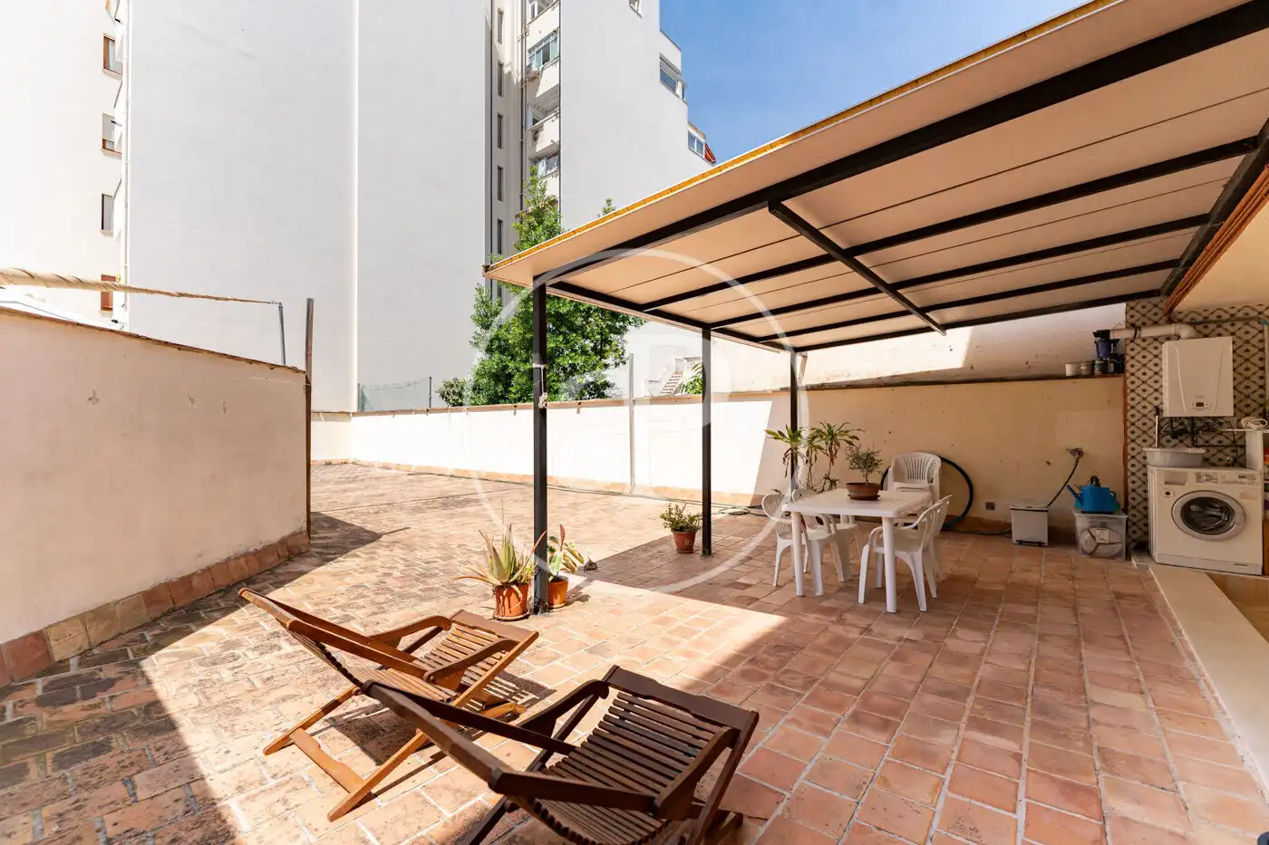 Terrassa de Pis de lloguer en  Palma de Mallorca amb Calefacció, Terrassa i Moblat