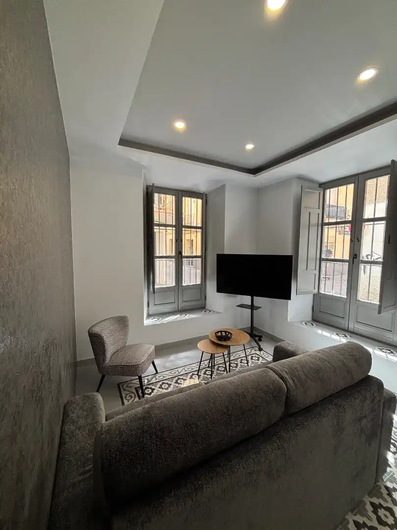 Flat with lift to rent in Calle Horno de Haza
