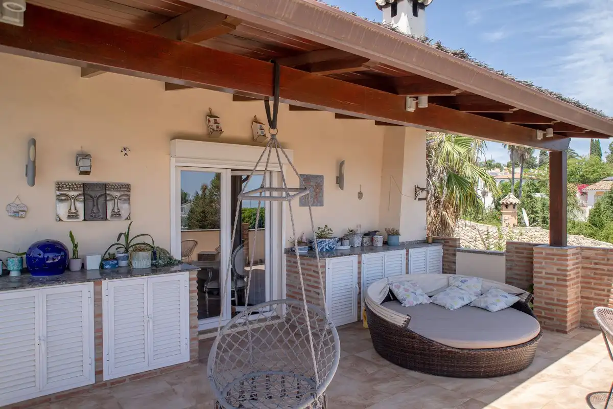 Casa con piscina en venta en Selwo, imagen 16
