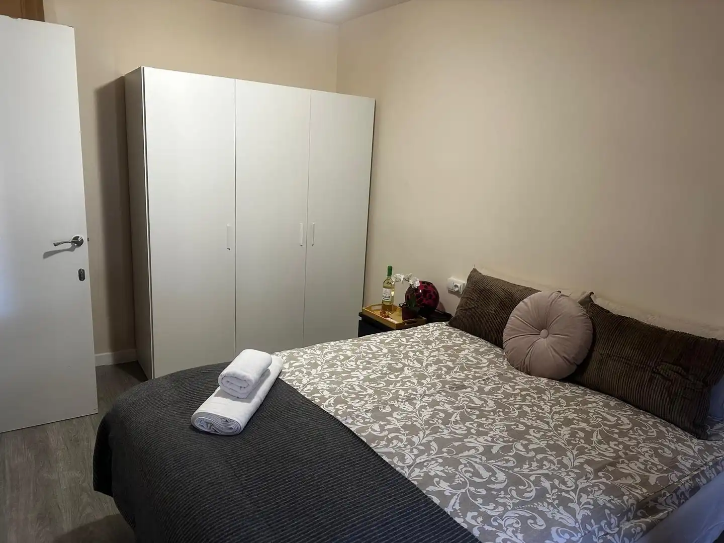 Schlafzimmer von Wohnung zur Miete in Águilas mit Möbliert und Balkon