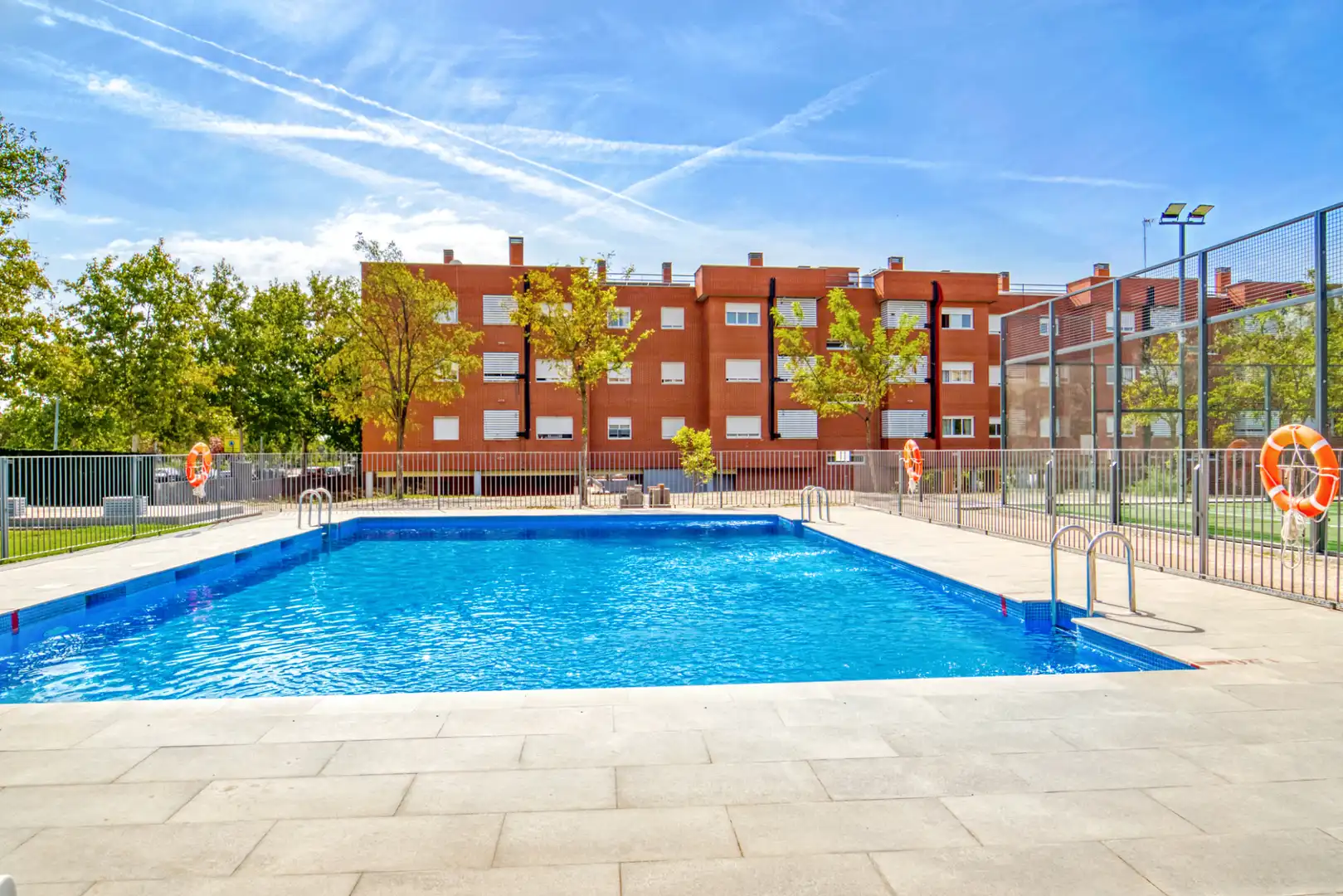 Piscina de Pis en venda en Rivas-Vaciamadrid amb Traster i Piscina comunitària