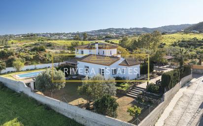 Exterior view of House or chalet for sale in Mijas  with Terrace, Swimming Pool and Balcony