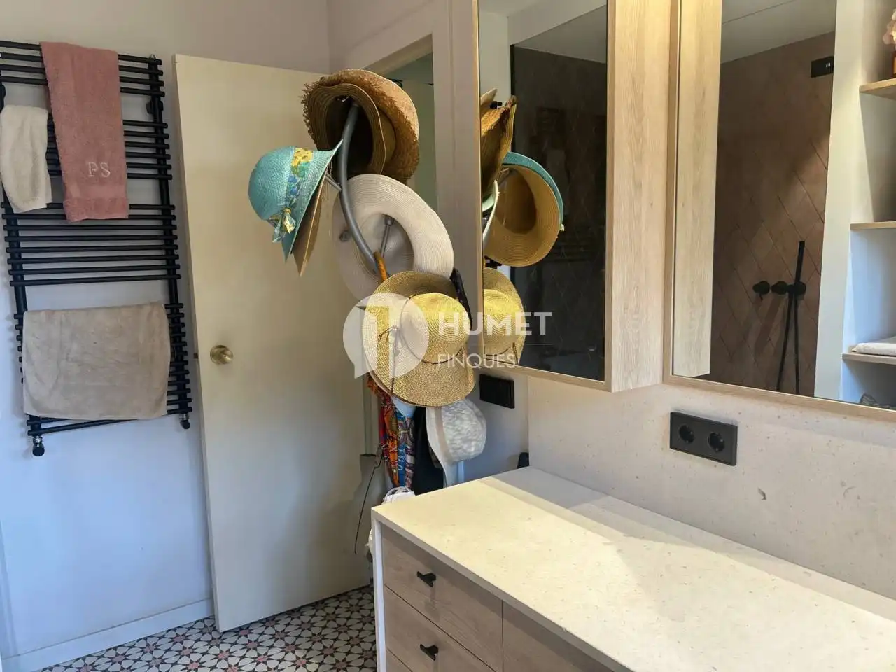 Bathroom of Flat for sale in Sant Cugat del Vallès  with Air Conditioner, Heating and Private garden