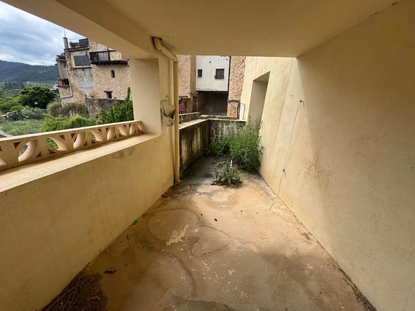 Balcony of Detached homes for sale in Ráfales