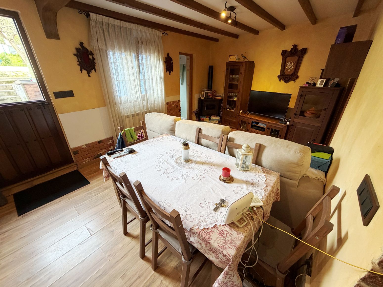 Esszimmer von Haus oder Chalet zum Verkauf in Avilés mit Heizung, Terrasse und Abstellraum