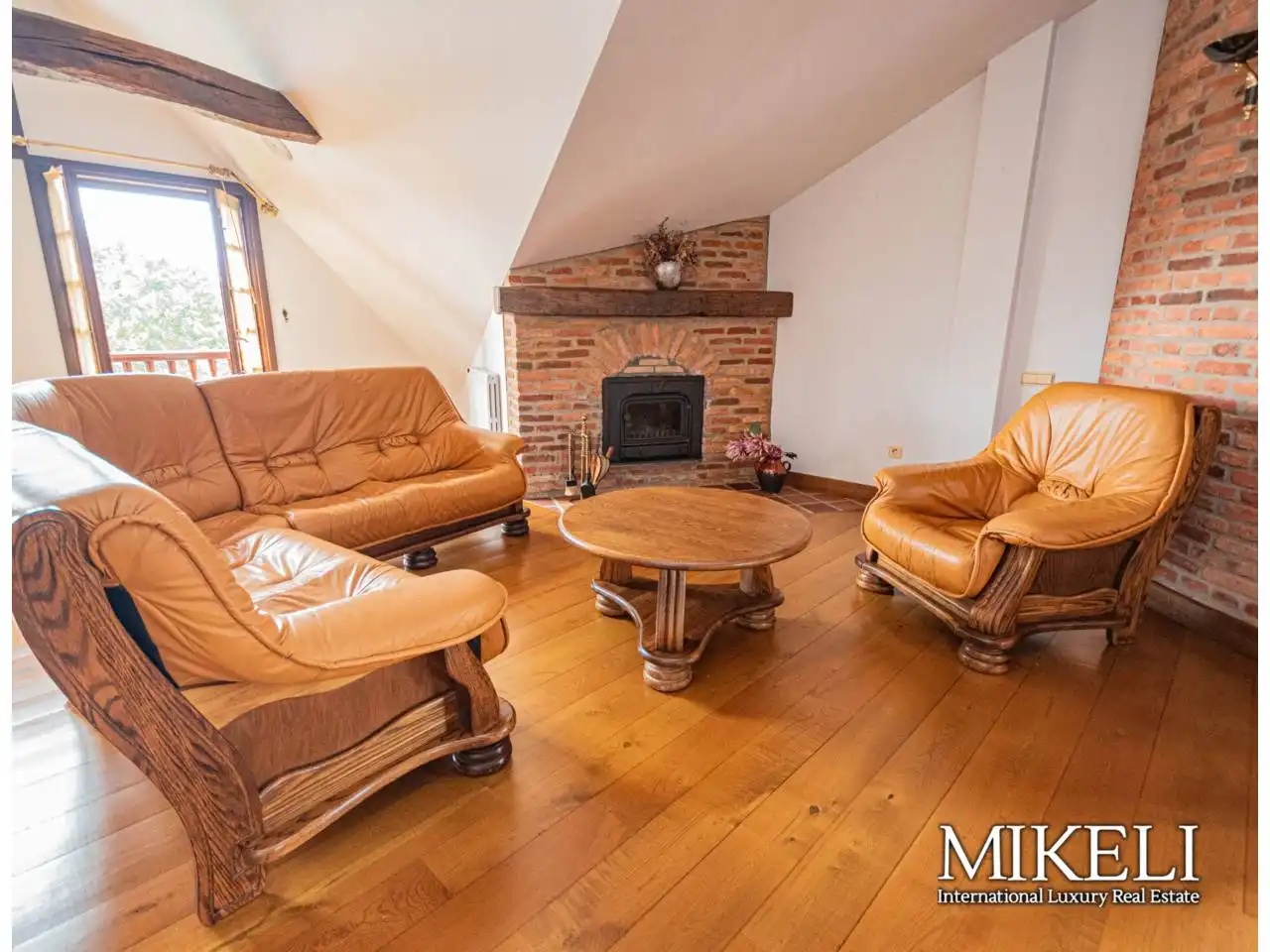 Sala de estar de Casa o chalet en venta en Santillana del Mar con Calefacción, Jardín privado y Parquet