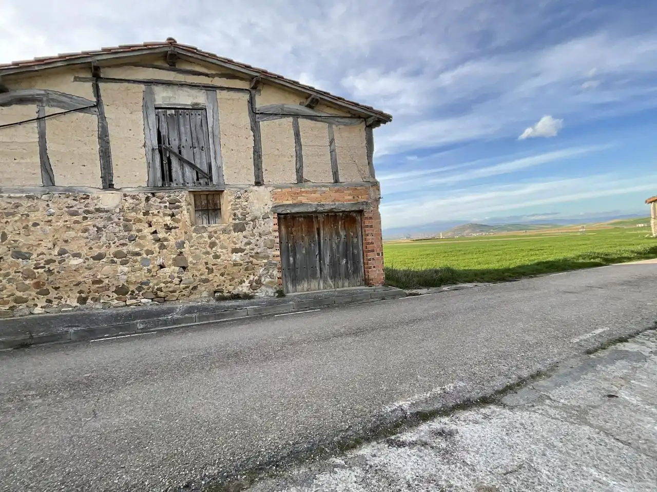 Vista exterior de Local en venta en Bascuñana
