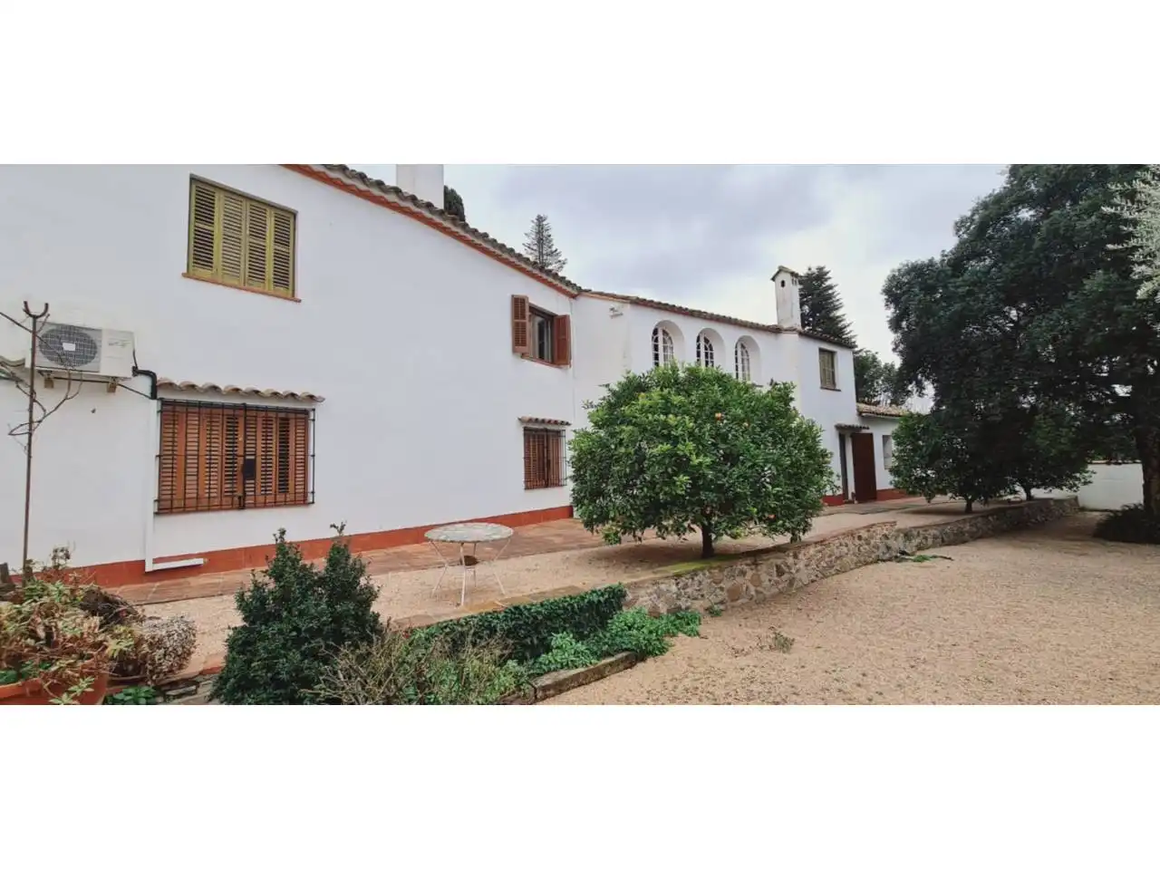Vista exterior de Casa o chalet en venta en Les Franqueses del Vallès con Calefacción, Jardín privado y Terraza