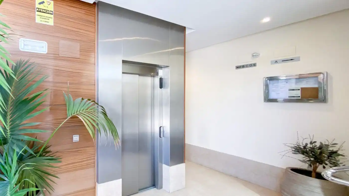 Flat for rent in Málaga  with Air Conditioner, Heating and Parquet flooring