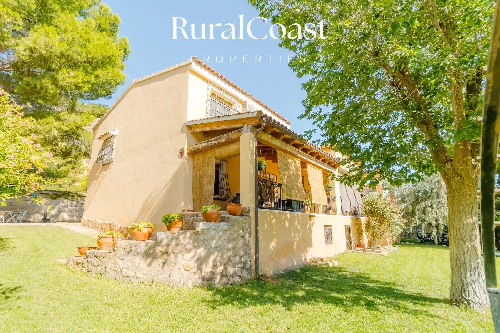 Vista exterior de Casa o chalet en venta en Tibi con Aire acondicionado, Calefacción y Jardín privado