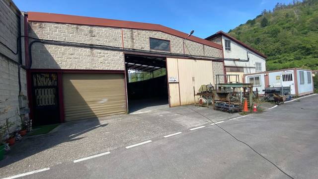 Nave industrial en Venta en El Lugarin en Santa Marina - Polígono