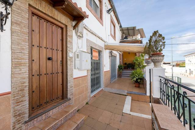 Piso en Venta en Avenida GUARDIA CIVIL en Zagra