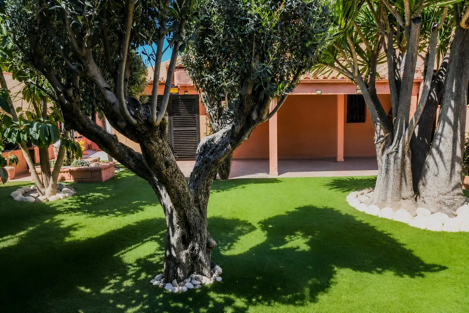 Jardí de Casa adosada en venda en L'Alfàs del Pi amb Aire condicionat, Calefacció i Jardí privat